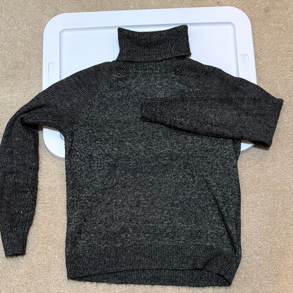 LOFT Charcoal Turtleneck Sweater Medium